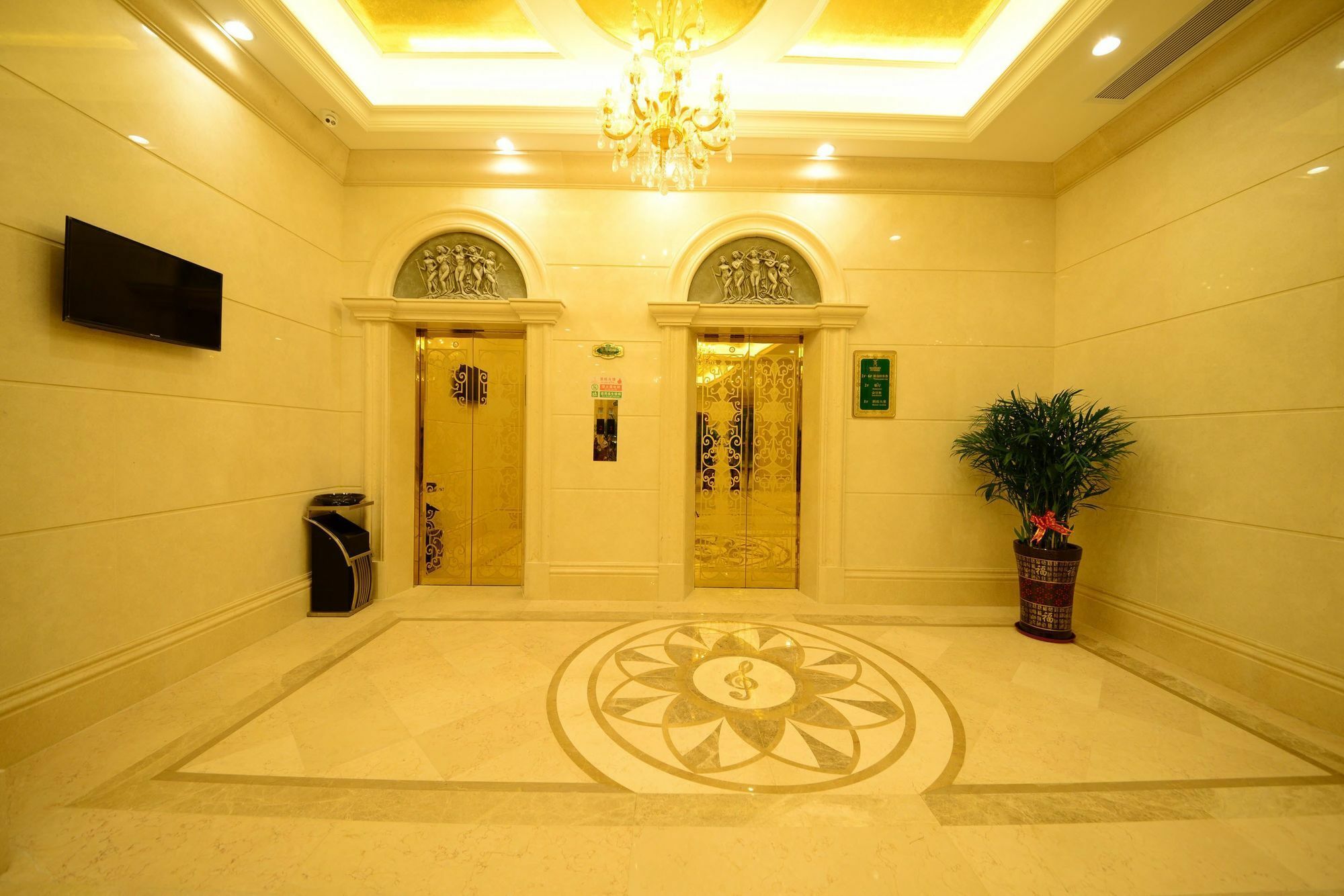 Vienna International Hotel Shajing Heyi Branch Shénzhen Exterior foto